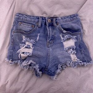 Almost famous Jean shorts